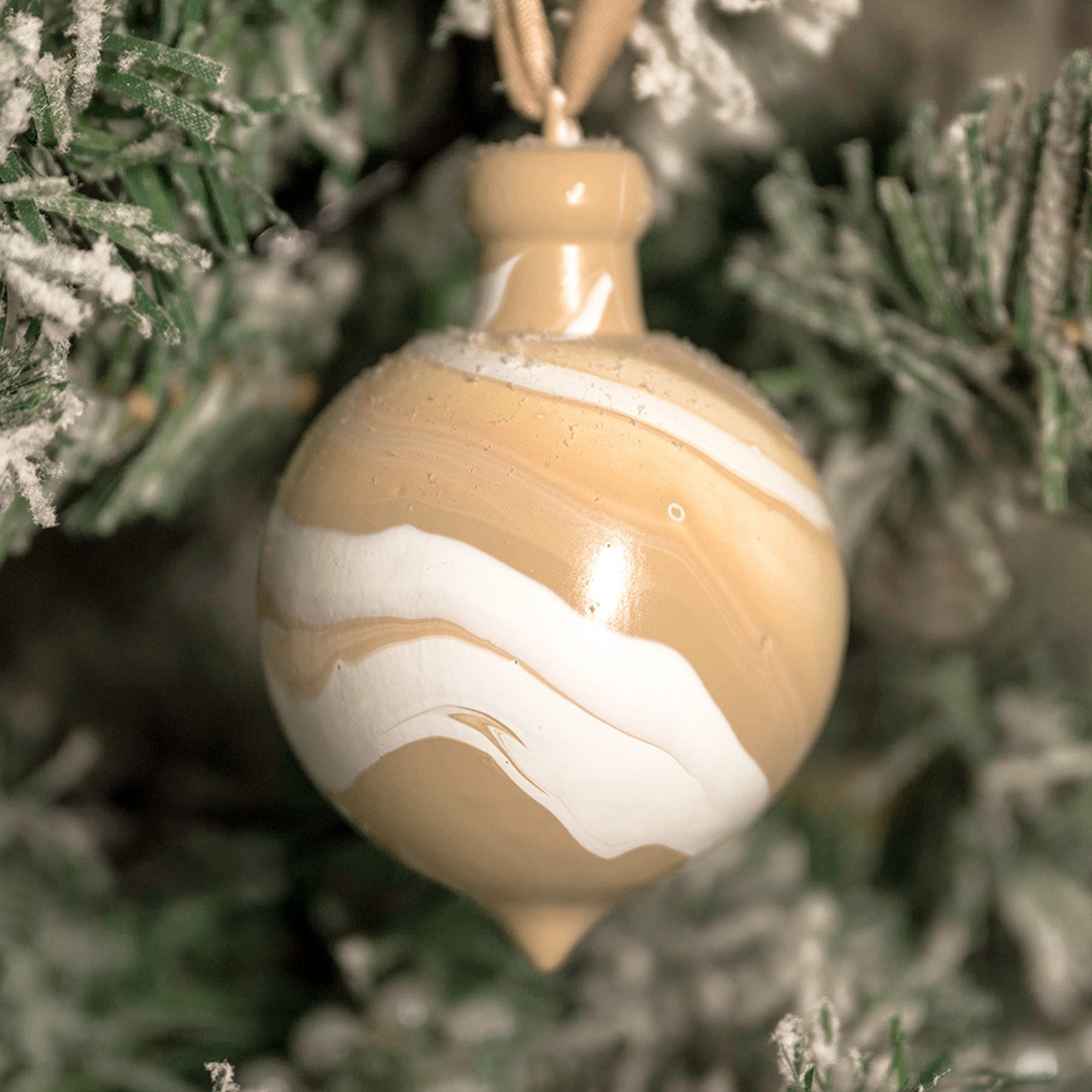 Fusion Teardrop Christmas Bauble